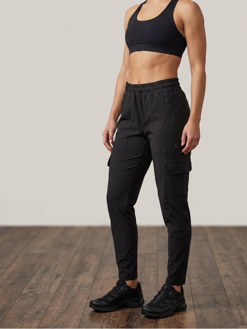 Athleta Black Cargo Jogger Pants Size 2
